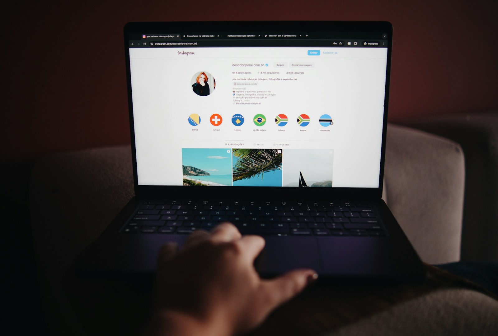 Professzionális tartalomgyártás Komáromi Barnabással